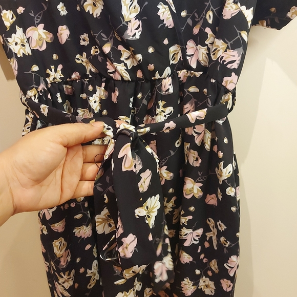 (#685)❣️Ladies short sleeve dress size XL - Picture 4 of 9